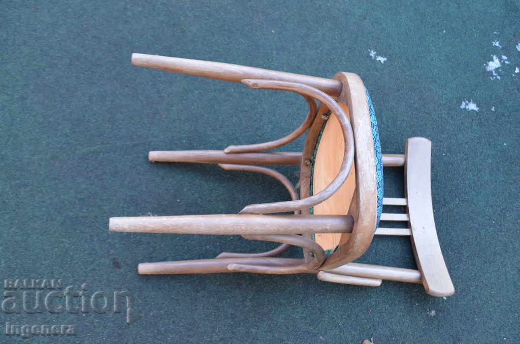 STAR STANDARD CHAIR - 6