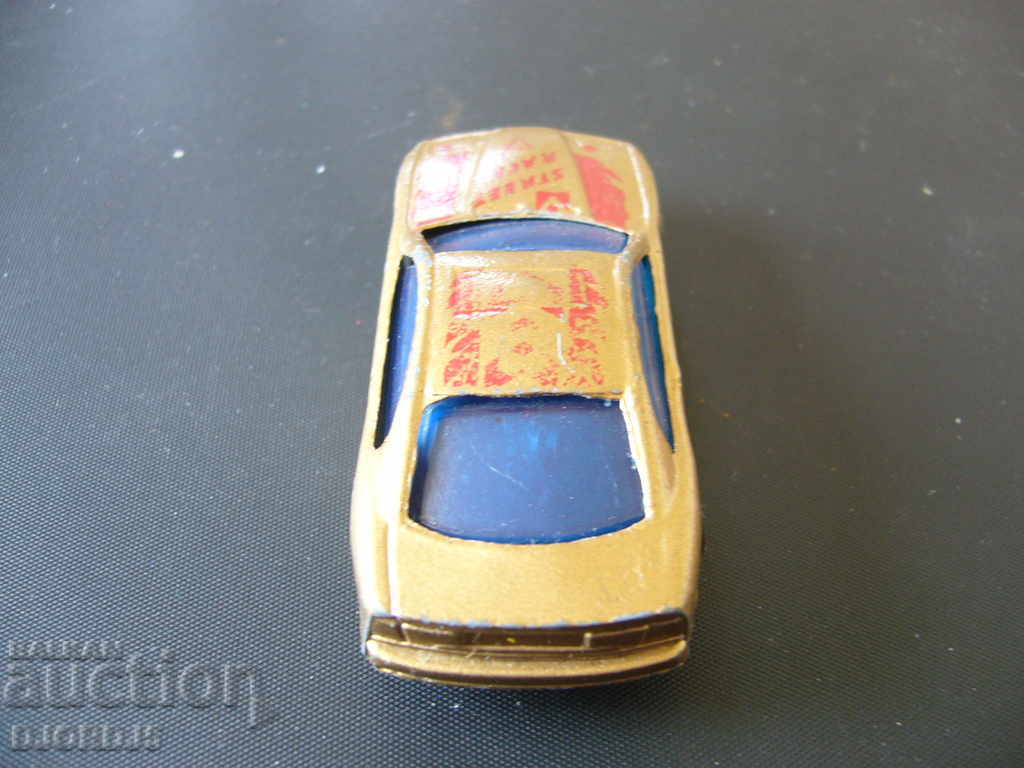 Delivery of Old baby stroller