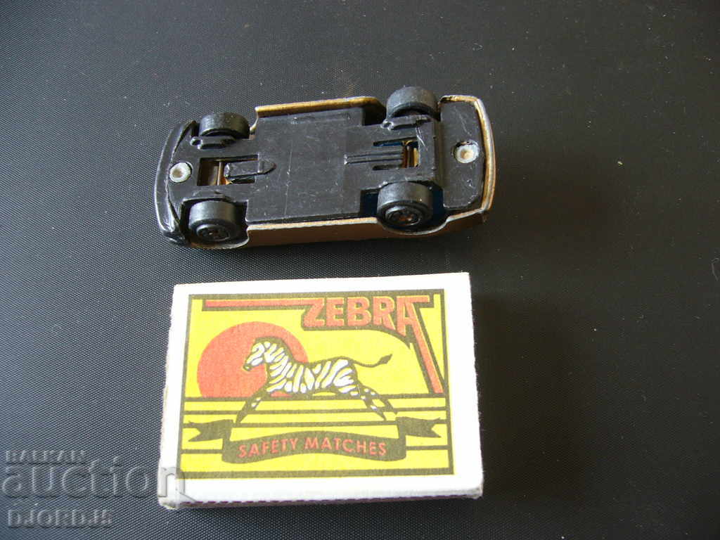 Old baby stroller - 5