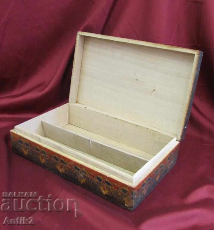 Παλιό ξύλινο κουτί του 19ου αιώνα με τιμή 37.50 BGN | € 19.17
