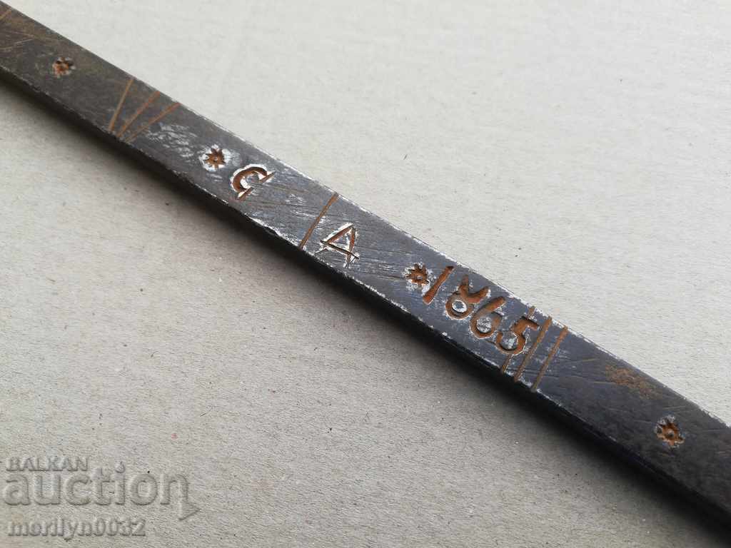 Σφυρηλατημένη πολυθρόνα 1865 ετών σφυρήλατο σίδερο, μέτρο υφάσματος, μέτρο