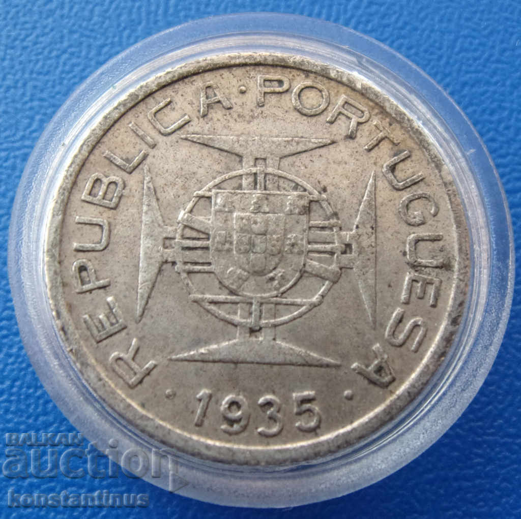 Columbia Mozambic 2½ Escudo 1935 Silver Rare cu preț € 8.69 | 17.00 BGN