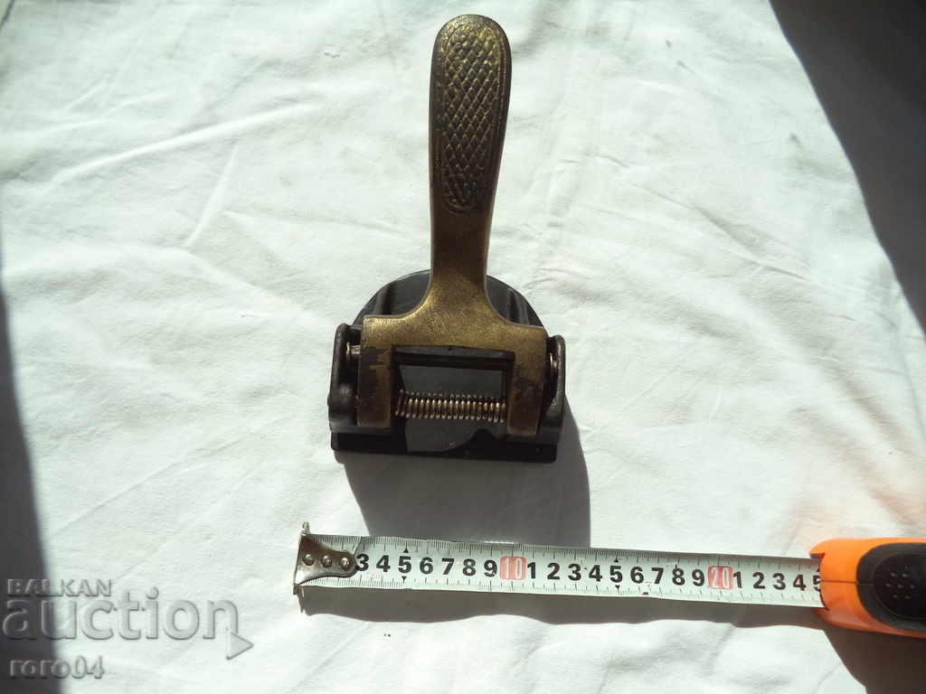 ΑΣΤΕΡ ΟΥΓΓΑΡΙΑ - ΒΑΣΙΛΕΙΟ ΤΗΣ ΒΟΥΛΓΑΡΙΑΣ με τιμή 45.00 BGN | € 23.01 ΑΣΤΕΡ ΟΥΓΓΑΡΙΑ - ΒΑΣΙΛΕΙΟ ΤΗΣ ΒΟΥΛΓΑΡΙΑΣ με τιμή 45.00 BGN | € 23.01