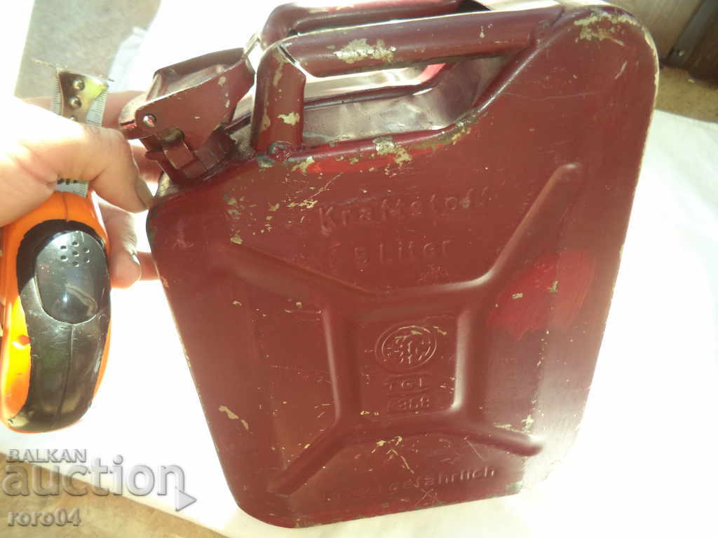 OLD SMALL LAMINATED GERMAN FUEL TUBE - WW II - 7