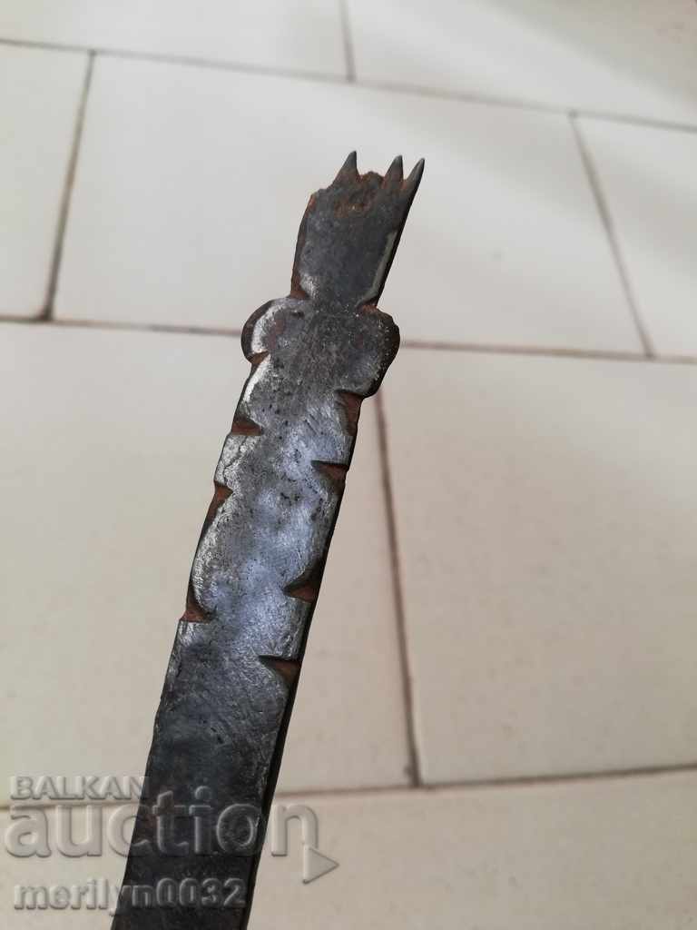 Auction  Old wrought yardstick, wrought iron, cloth yardstick, measure