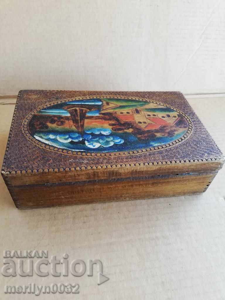 Box for barber accessories, Kingdom of Bulgaria with price 47.00 BGN | € 24.03