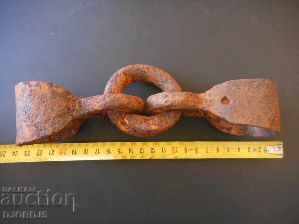 Παλιά σφυρήλατο σίδερο με τιμή 3.00 BGN | € 1.53 Παλιά σφυρήλατο σίδερο με τιμή 3.00 BGN | € 1.53