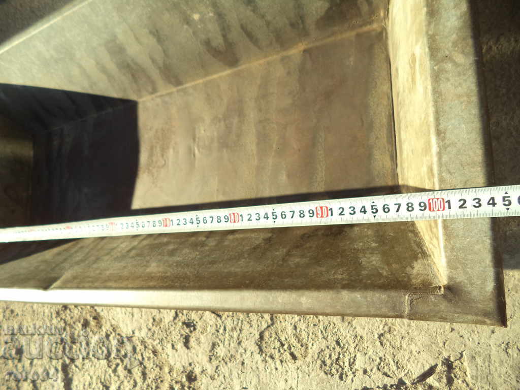 OLD LAMARINO CORITO - JACUZZI with price 51.30 BGN | € 26.23 OLD LAMARINO CORITO - JACUZZI with price 51.30 BGN | € 26.23