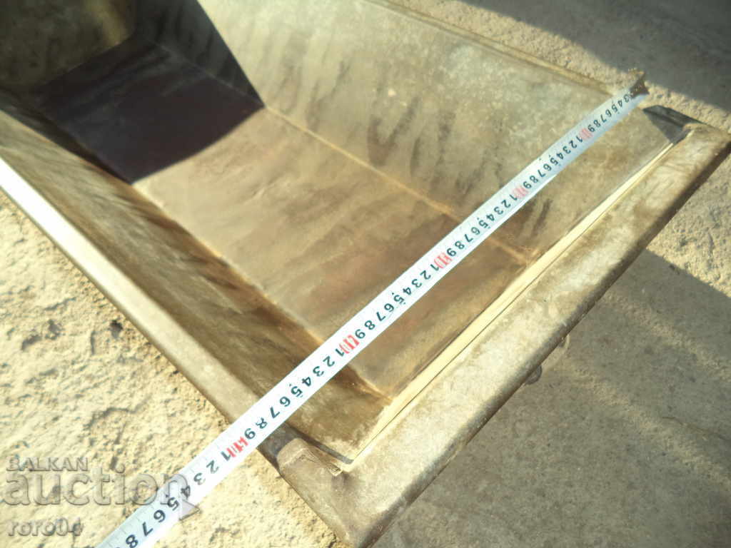 Auction OLD LAMARINO CORITO - JACUZZI Auction OLD LAMARINO CORITO - JACUZZI