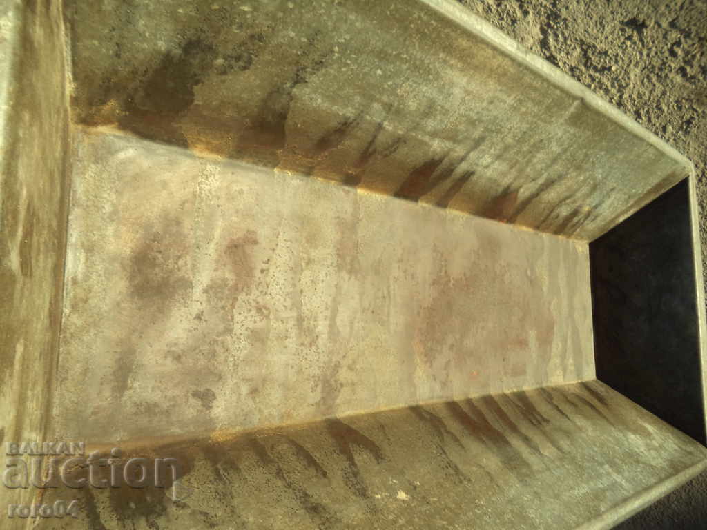 Delivery of OLD LAMARINO CORITO - JACUZZI Delivery of OLD LAMARINO CORITO - JACUZZI