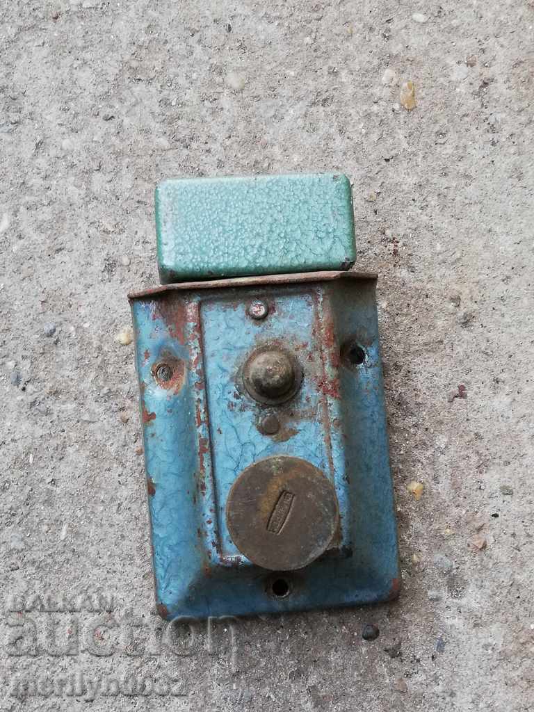 Auction Old lock locks lock locks lock Auction Old lock locks lock locks lock