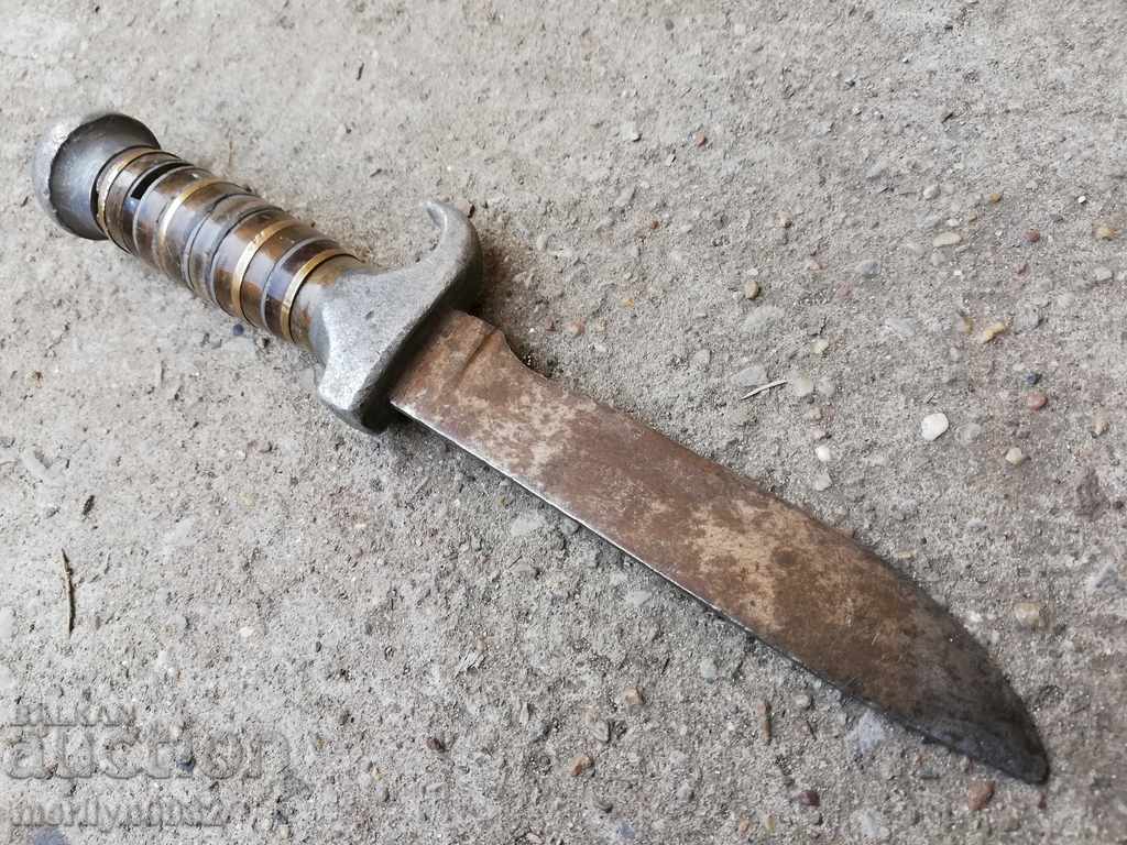 An old knife with a guard dagger blade with price 66.00 BGN | € 33.75 An old knife with a guard dagger blade with price 66.00 BGN | € 33.75