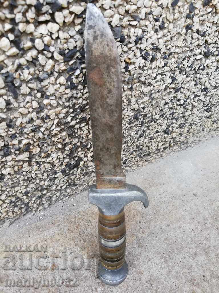 An old knife with a guard dagger blade - 7 An old knife with a guard dagger blade - 7