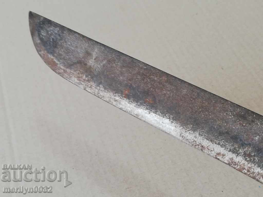 An old blade without a sharp blade - 5