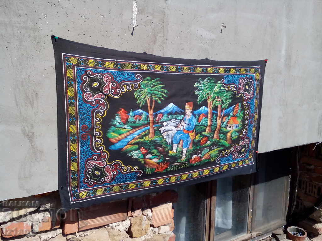 Auction Antique carpet, wall covering Auction Antique carpet, wall covering