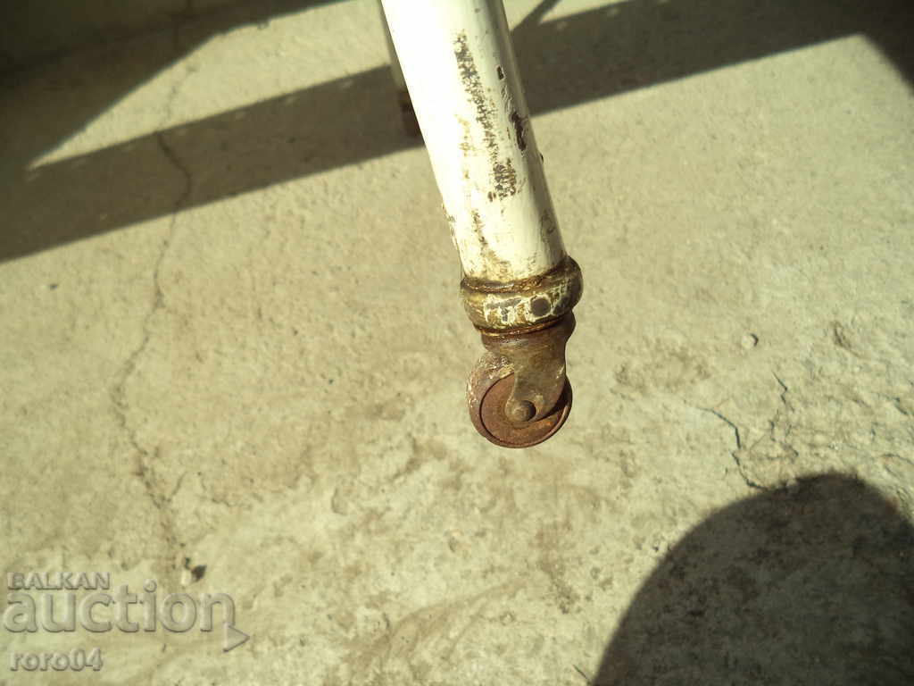 OLD METAL BED - KINGDOM OF BULGARIA - 7