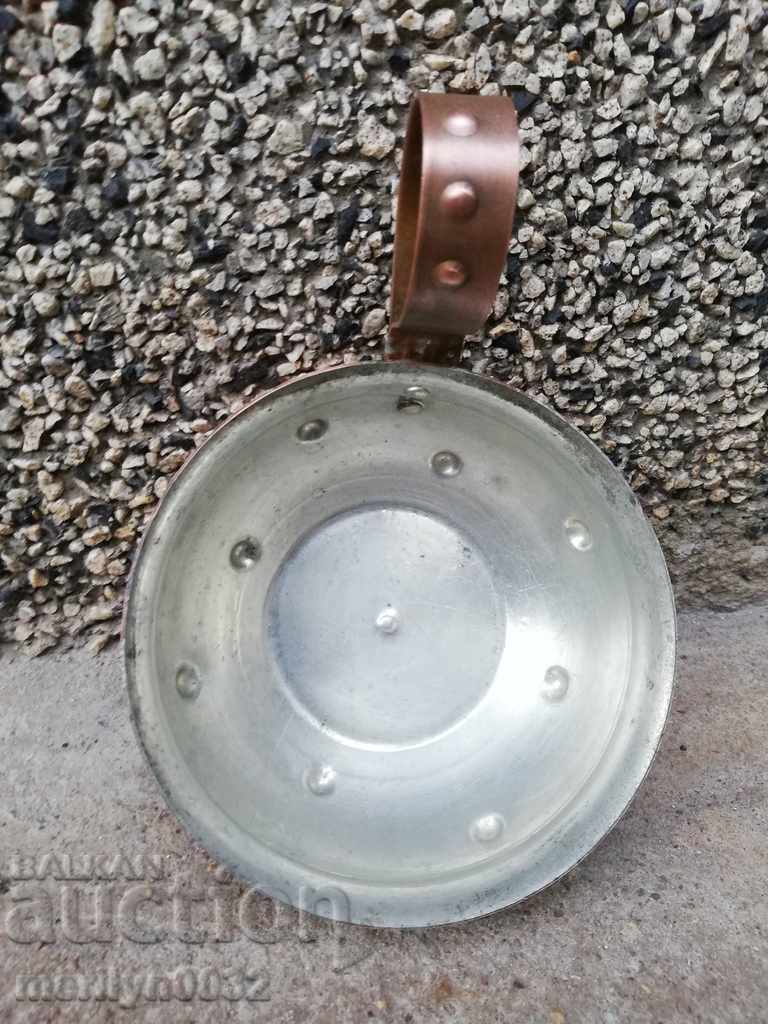 An old tinned bowl of sahane panica tass honey pot baker - 7