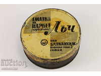 Old Metal Box Grease For Parquet Ray