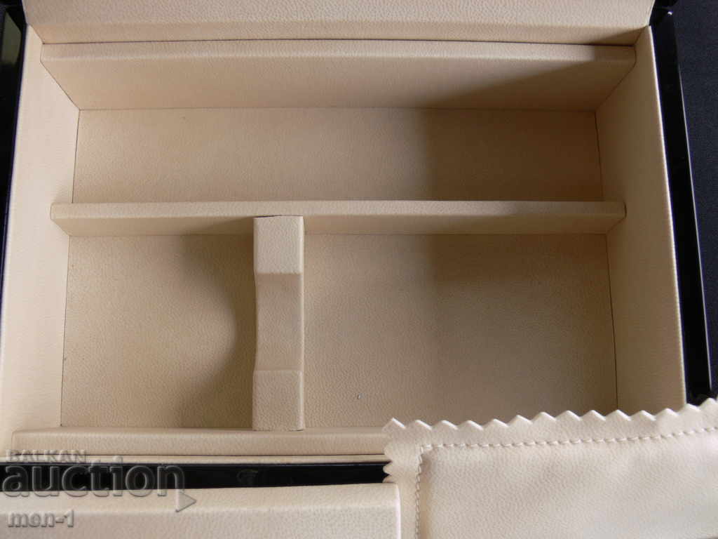 Pen box - brichetă "Caran d'Ache" - 5