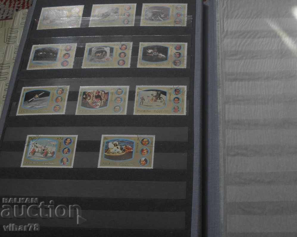 OLD LARGE Stamp binder with several stamps - very well preserved - 5 OLD LARGE Stamp binder with several stamps - very well preserved - 5