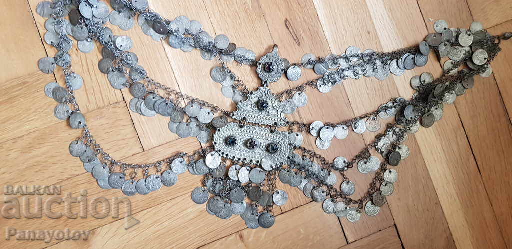 Reading book blinks blinks turkish coins jewelry for costume with price 1800.00 BGN | € 920.33