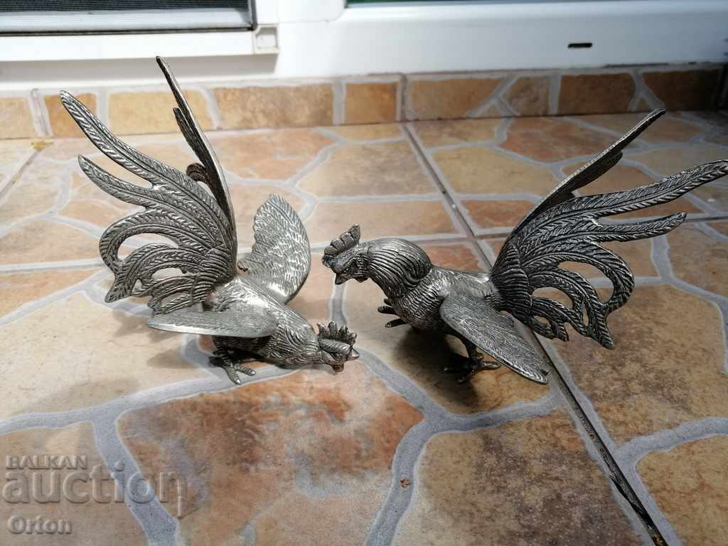 Παλιά μεταλλική γλυπτική με τιμή 89.00 BGN | € 45.50 Παλιά μεταλλική γλυπτική με τιμή 89.00 BGN | € 45.50