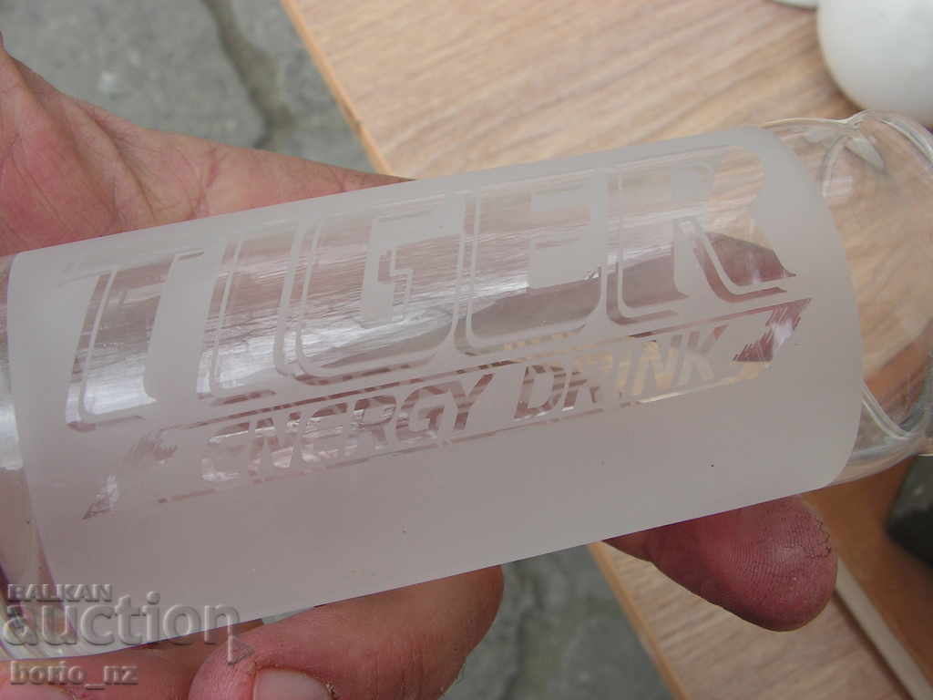 9839. ΥΠΗΡΕΣΙΑ ΧΩΡΙΣ ΓΥΑΛΙΝΟ ΓΥΑΛΙ - 6