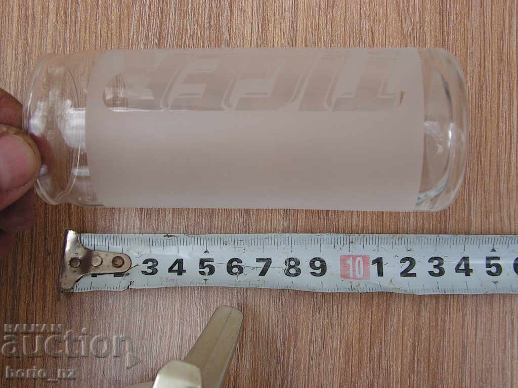 9839. ΥΠΗΡΕΣΙΑ ΧΩΡΙΣ ΓΥΑΛΙΝΟ ΓΥΑΛΙ - 7