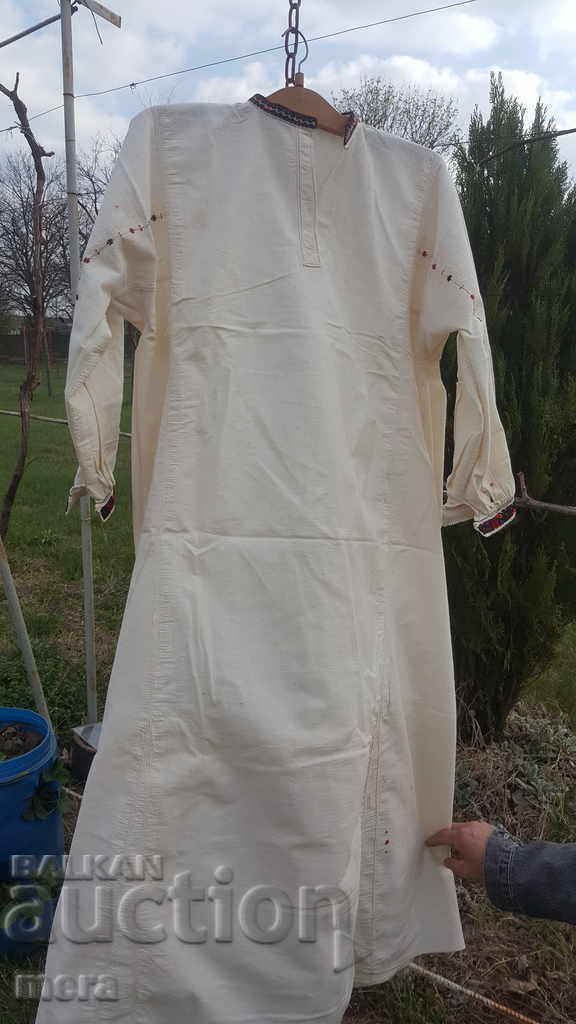 Authentic shirt 3 of costume costume. with price 100.00 BGN | € 51.13 Authentic shirt 3 of costume costume. with price 100.00 BGN | € 51.13