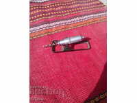 Un vechi deschizător de sticle