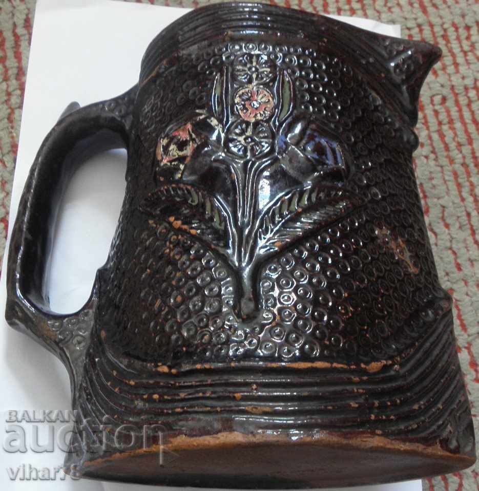 Delivery of RARE OLD COLLECTIBLE JUG Delivery of RARE OLD COLLECTIBLE JUG