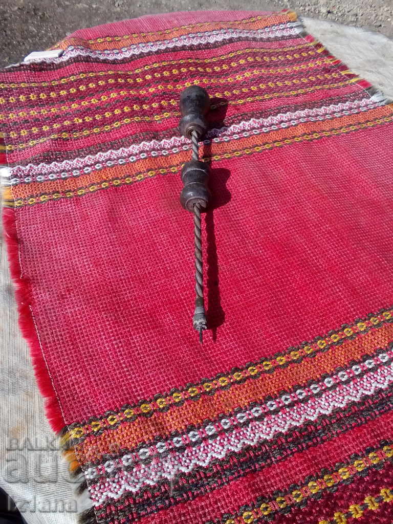 An old instrument with price 18.00 BGN | € 9.20