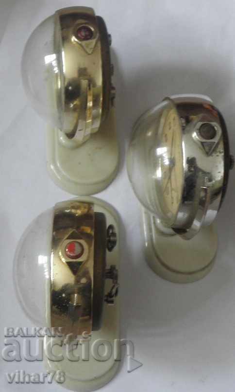 LOT OF THREE PUPPIES-GLOSSARY with price 64.99 BGN | € 33.23 LOT OF THREE PUPPIES-GLOSSARY with price 64.99 BGN | € 33.23