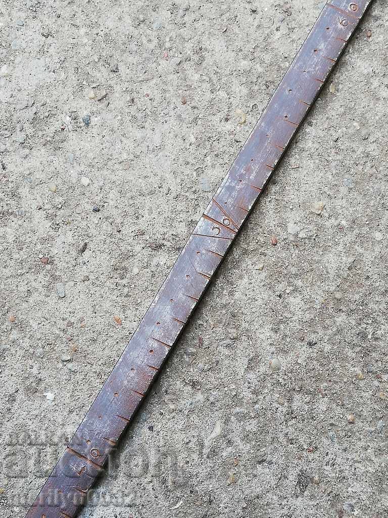 Tailor's yarn forged wrought iron, a measure for fabrics - 5 Tailor's yarn forged wrought iron, a measure for fabrics - 5