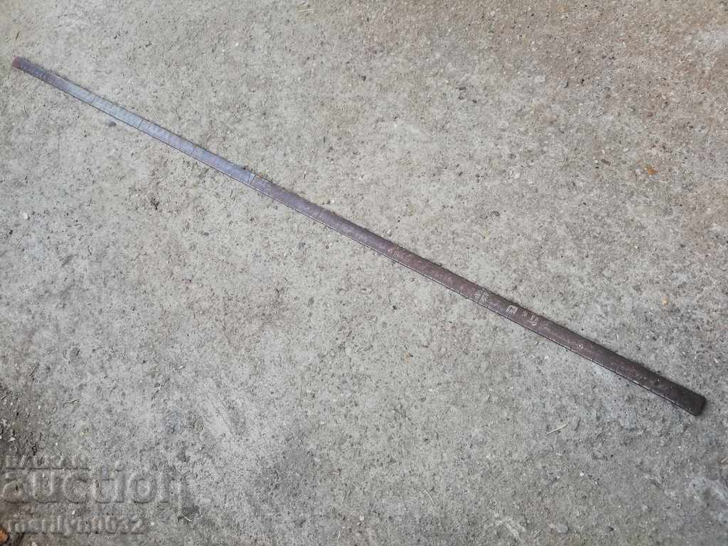 Tailor's yarn forged wrought iron, a measure for fabrics - 7 Tailor's yarn forged wrought iron, a measure for fabrics - 7