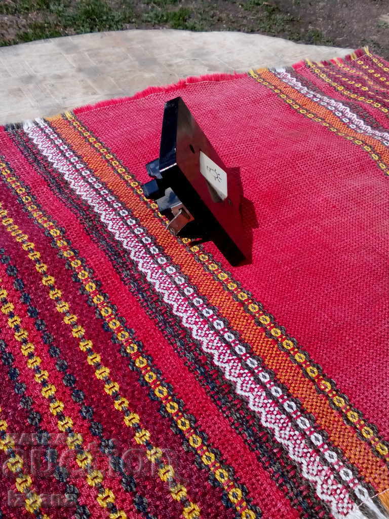 Întrerupător electric vechi cu preț 10.00 BGN | € 5.11