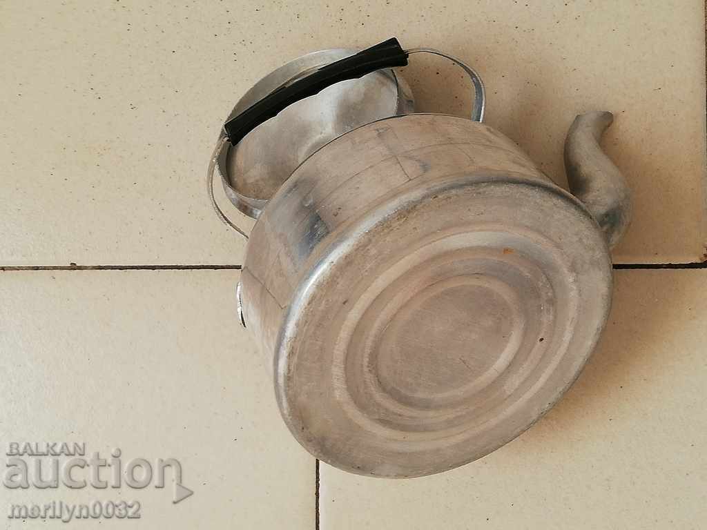 Delivery of Aluminum teapot coffee pot vintage winegrower Delivery of Aluminum teapot coffee pot vintage winegrower