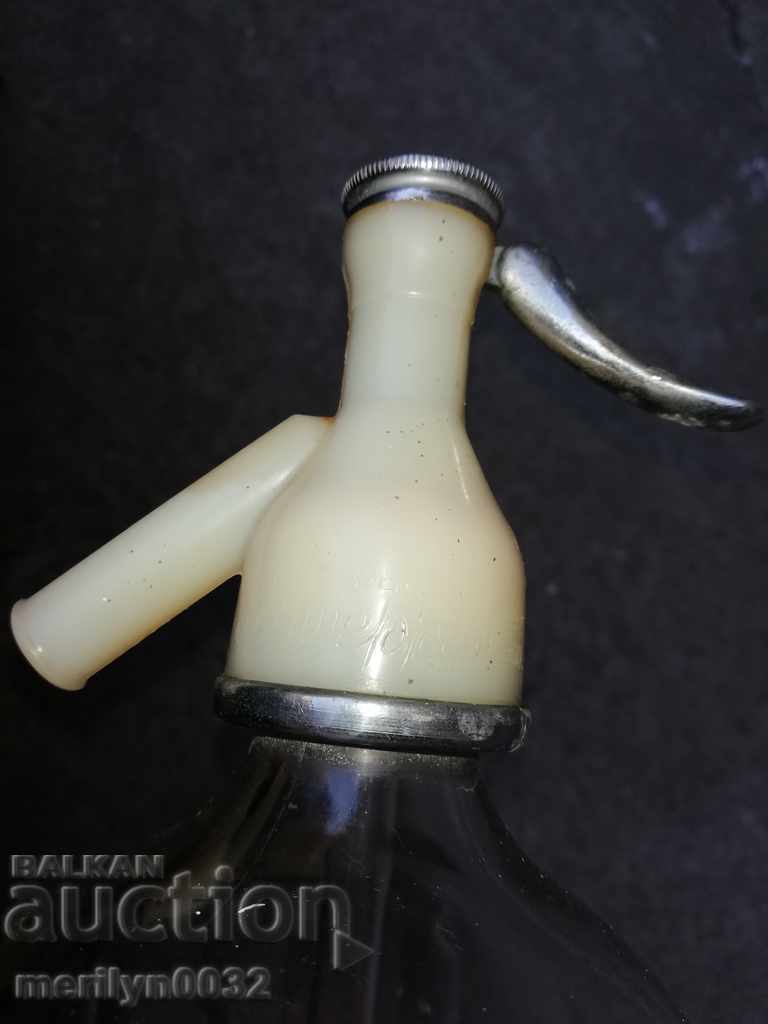 An old branded siphon for soda, soda, bottle, bottle - 6 An old branded siphon for soda, soda, bottle, bottle - 6