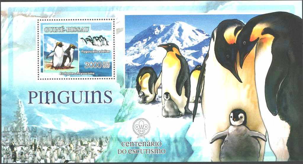 Чист блок Фауна Пингвини 2007 от Гвинея Бисау