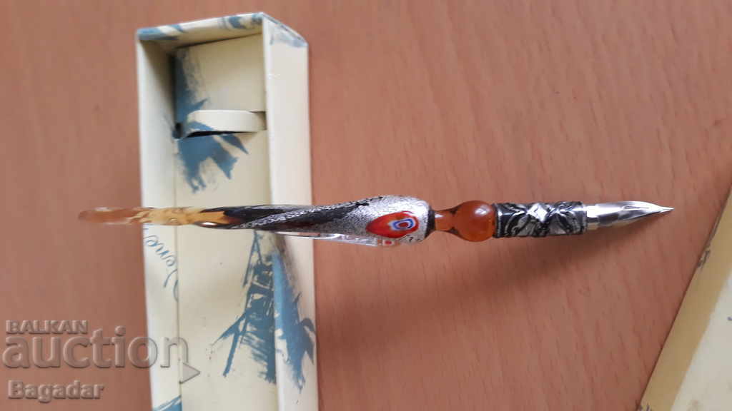 στυλό με τιμή 25.00 BGN | € 12.78 στυλό με τιμή 25.00 BGN | € 12.78