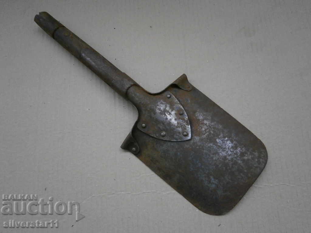 Instrument de șanț german lopată WW2 Wehrmacht WWII cu preț € 41.00 | 80.19 BGN Instrument de șanț german lopată WW2 Wehrmacht WWII cu preț € 41.00 | 80.19 BGN