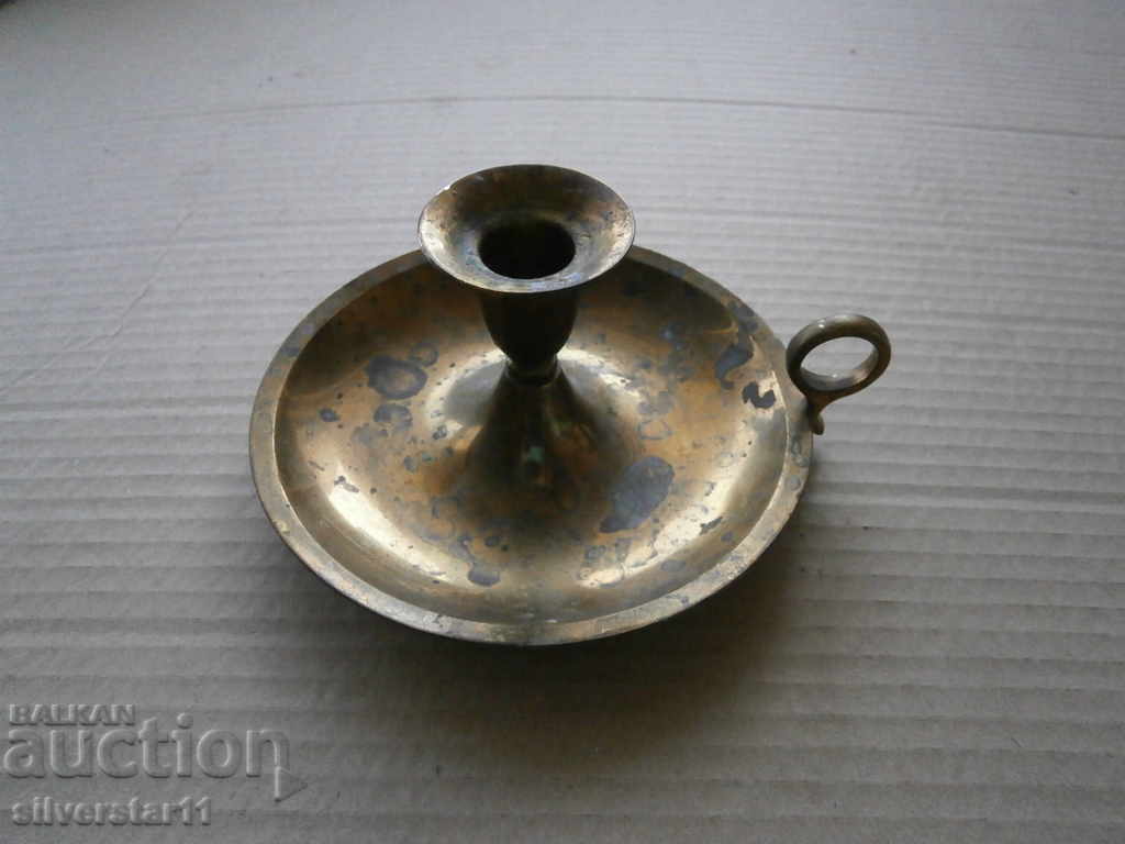 Antique bronze candlestick, candle, lamp - 19th century with price 25.00 BGN | € 12.78 Antique bronze candlestick, candle, lamp - 19th century with price 25.00 BGN | € 12.78