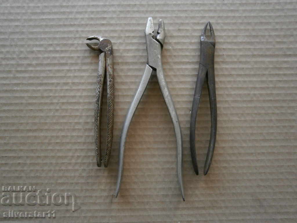 old dental pliers lot with price 31.00 BGN | € 15.85 old dental pliers lot with price 31.00 BGN | € 15.85