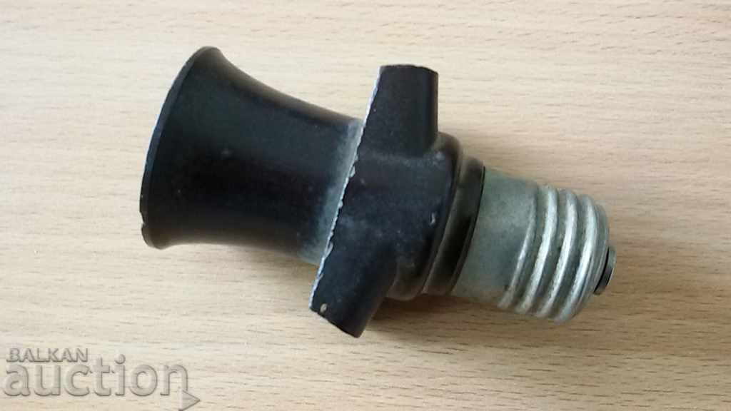 Delivery of antique socket bakelite coupler