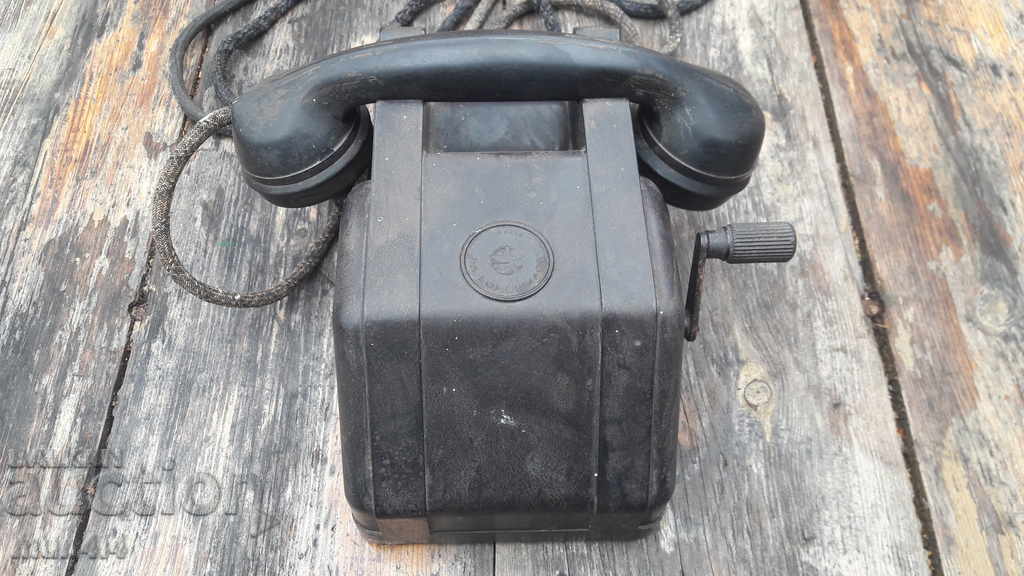 ТАП Стар бакелитен военен телефон 1956г.