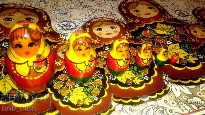 Wooden doll Matryoshka - 6 pieces - 7