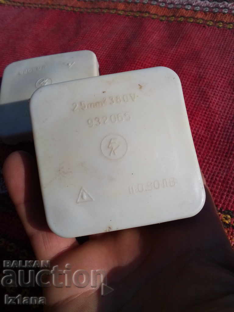 Auction Old junction box Auction Old junction box