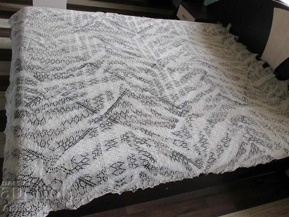 19th Century Old Bedding for a Crochet Bed - 6 19th Century Old Bedding for a Crochet Bed - 6