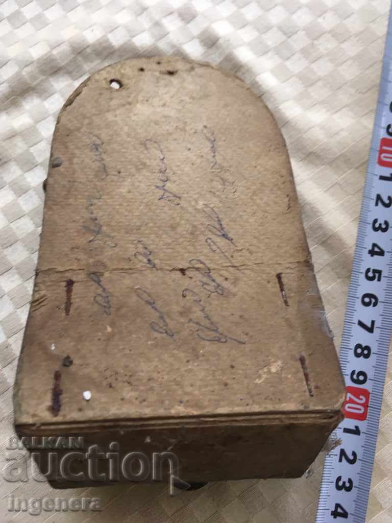 OLD NEEDLE CASE - 5