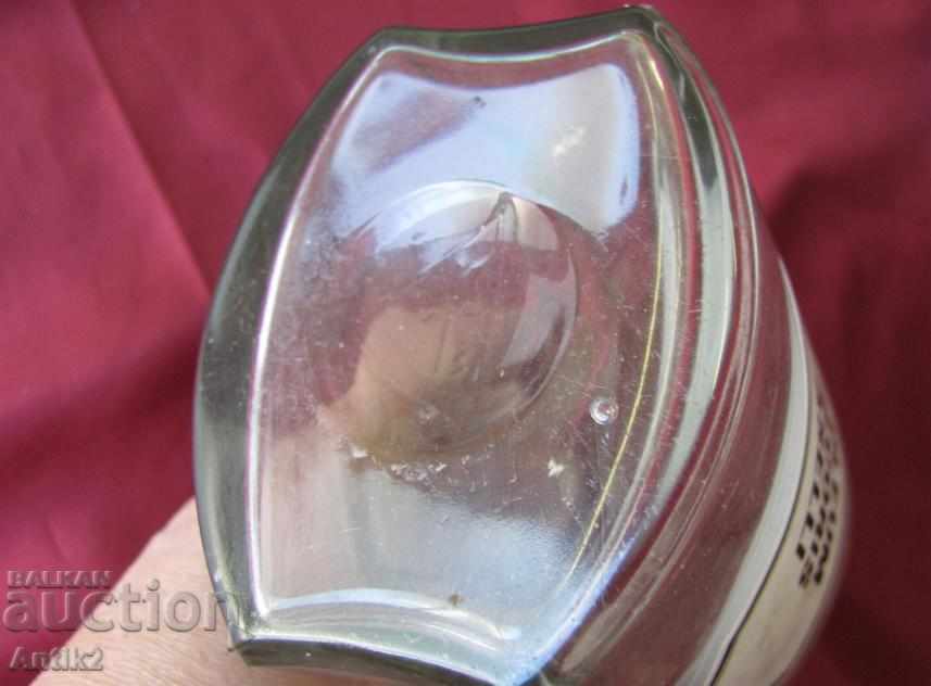 Delivery of 19th century Antique Pharmacy School Delivery of 19th century Antique Pharmacy School